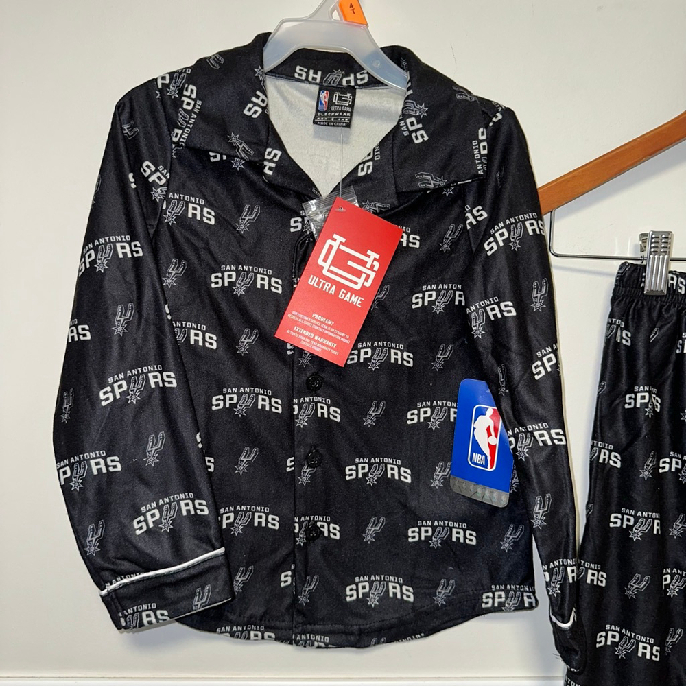 Boys Ultra Game San Antonio Spurs Pajama Set Size 4 Black 2 piece NEW NWT NBA - Picture 10 of 13